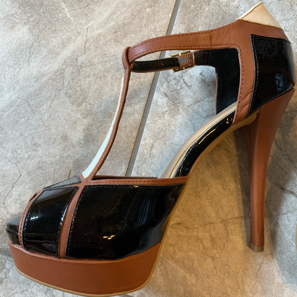 Color Block Stilettos - Picture 2 of 4